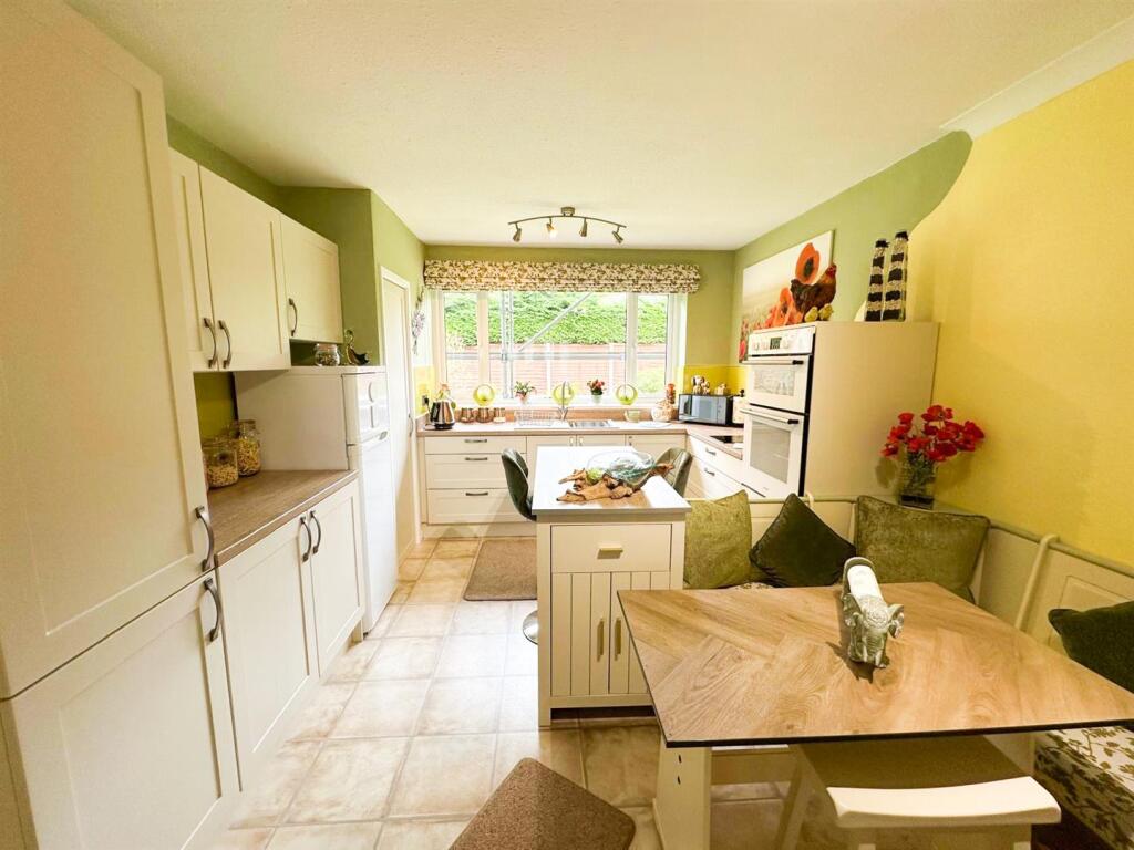 Additional image 7 of Winter Court, Allerton