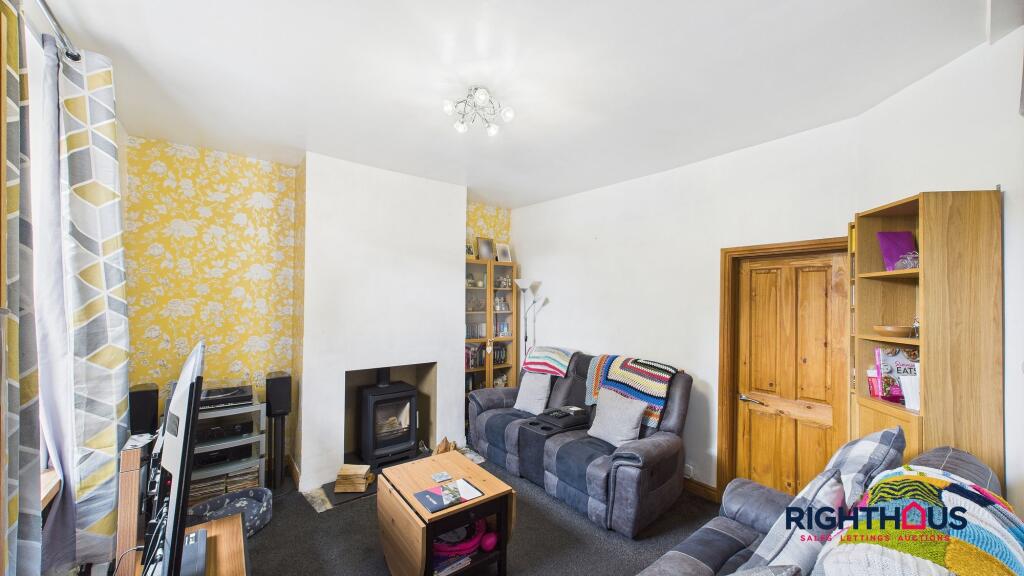 Additional image 4 of Huddersfield Road, Wyke, BD12