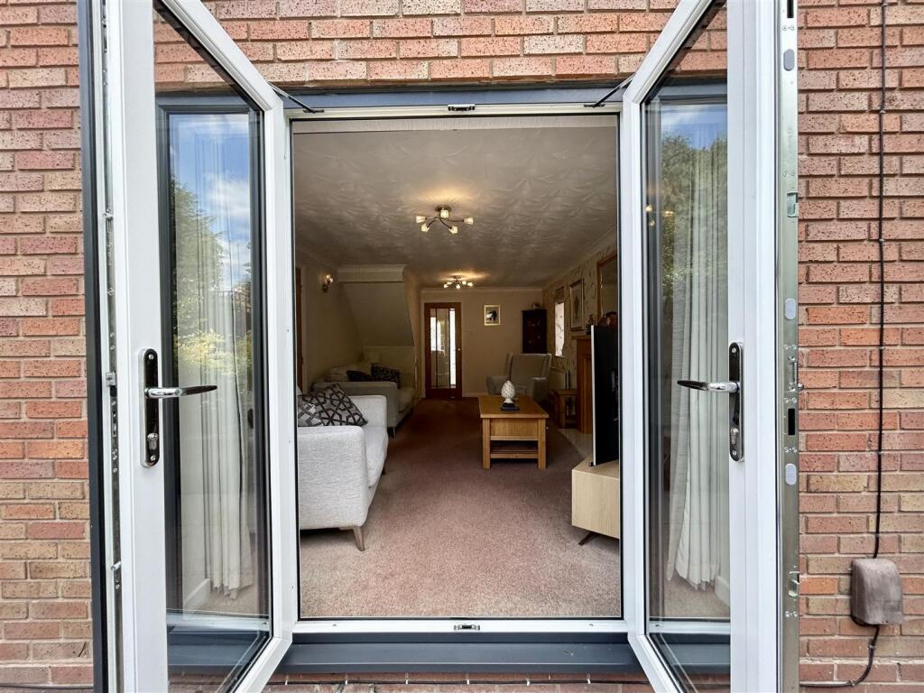 Additional image 26 of The Crescent, Cradley Heath