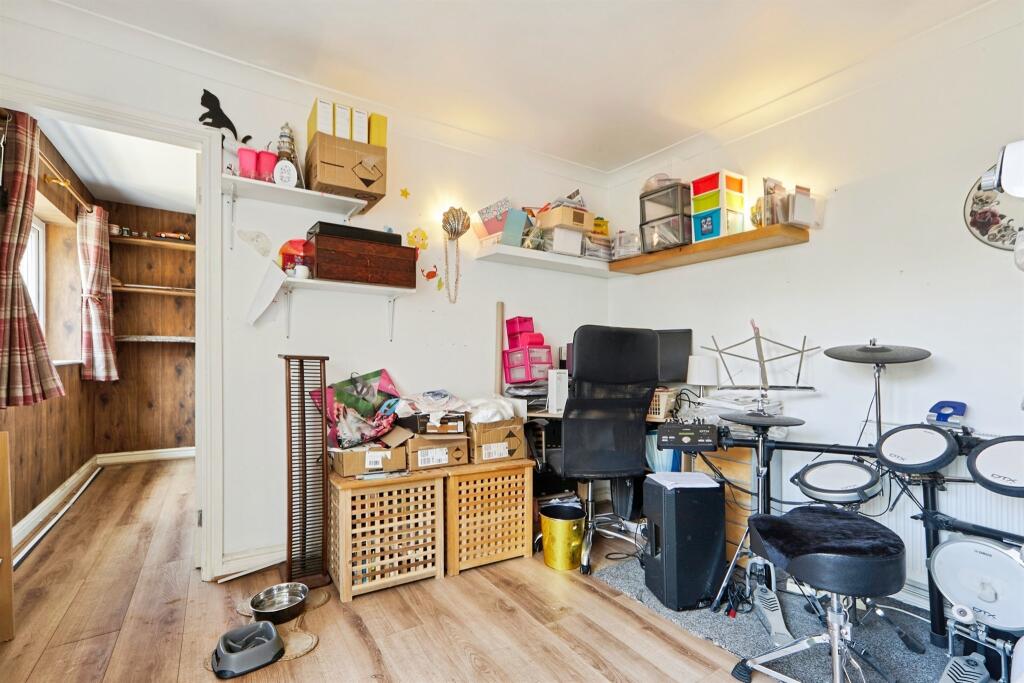 Additional image 9 of Brantcliffe Drive, Baildon, Shipley