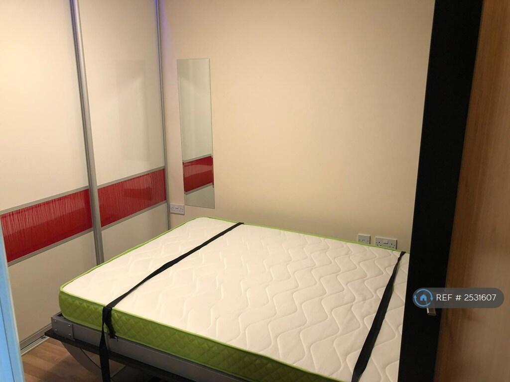 Additional image 6 of Leeds Road, Bradford, BD1