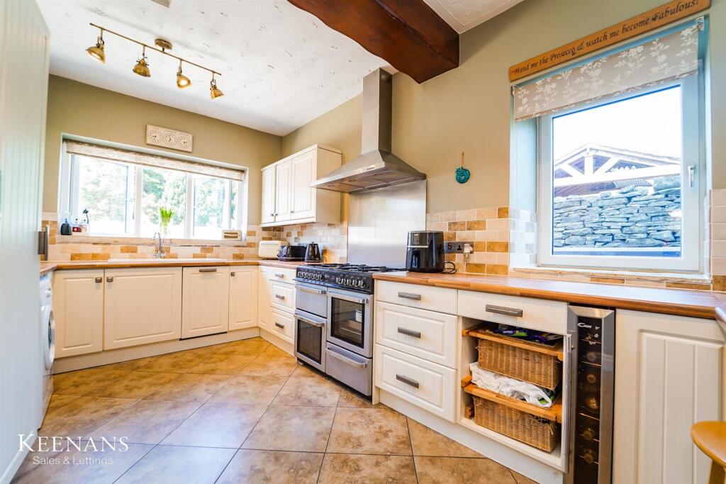 Additional image 2 of Church Square, Worsthorne, Burnley