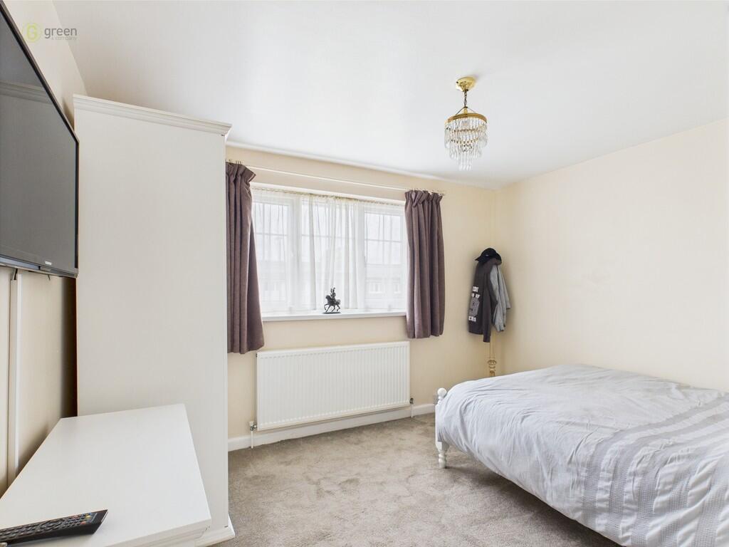 Additional image 11 of Essex Road, Four Oaks