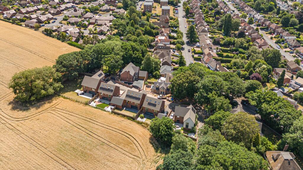 Additional image 42 of Oak View Rise, Four Oaks, B75