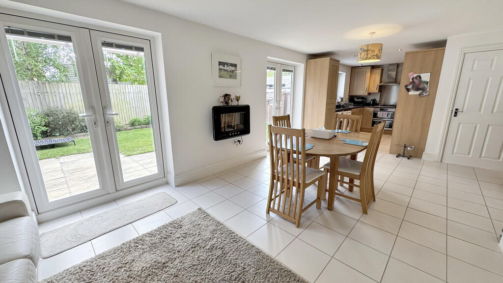 Additional image 4 of Damask Way, Warminster