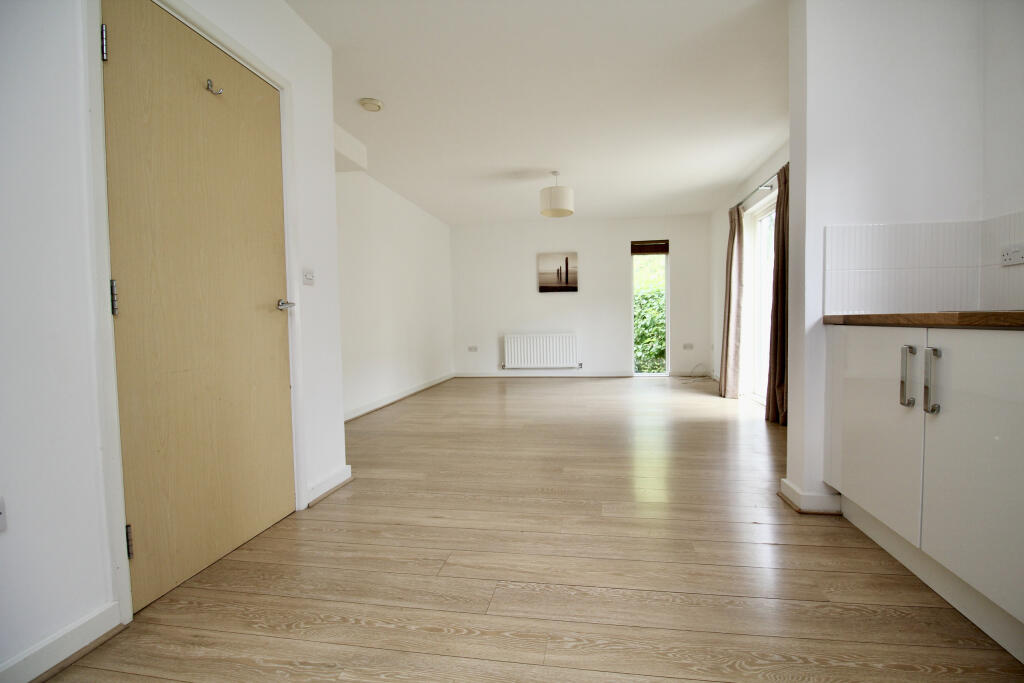 Additional image 17 of Elgin Grove, Street