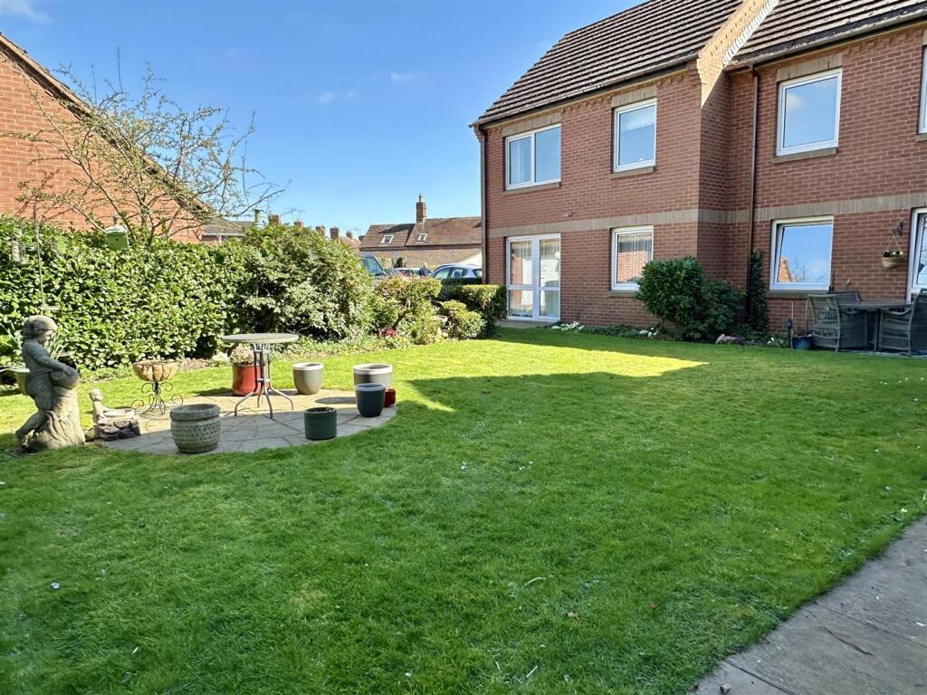 Additional image 13 of School Road, Alcester