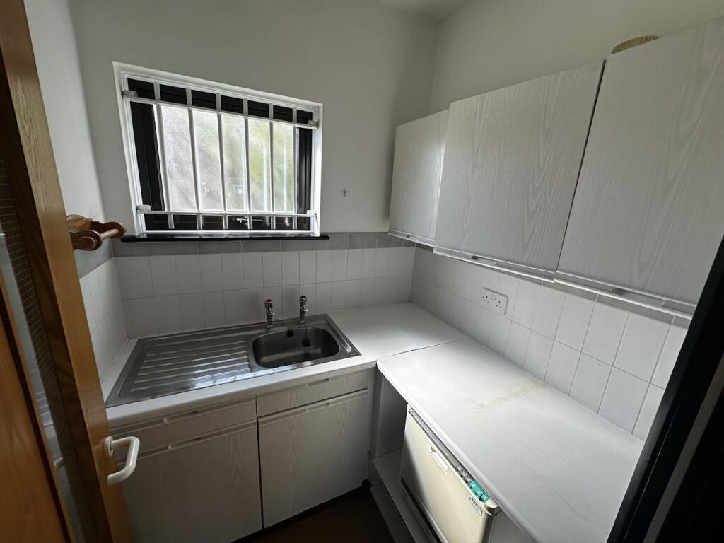 Additional image 11 of Unit 6, Hockley Court, Solihull, B94 6NW