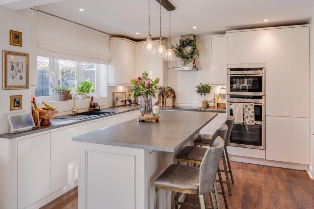 Additional image 27 of Tower Drive, Bromsgrove, Worcestershire, B61