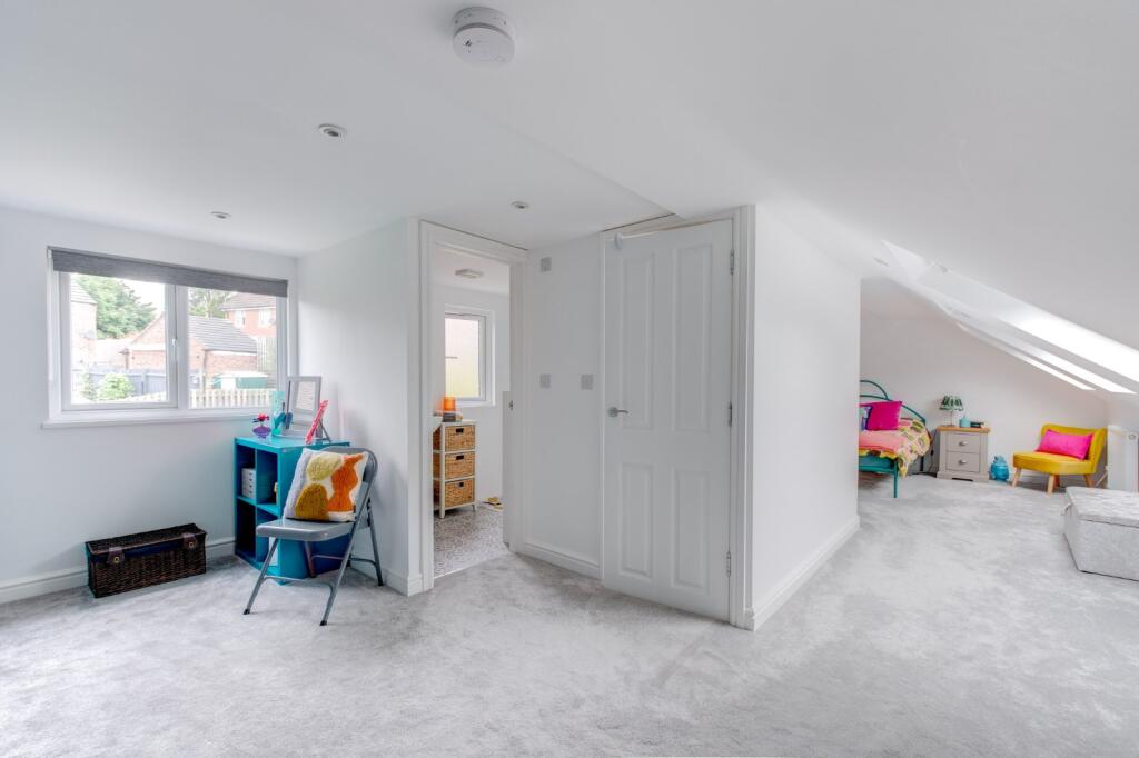 Additional image 7 of Cowslip Close, Catshill, Bromsgrove, Worcestershire, B61