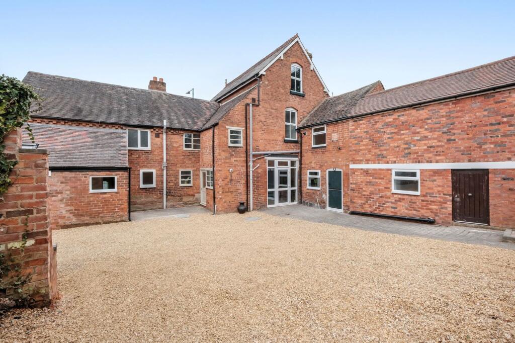 Additional image 14 of Worcester Road, Bromsgrove, B61