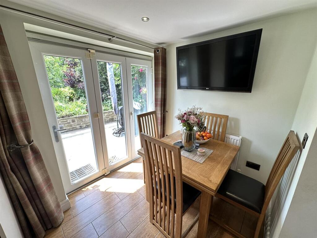 Additional image 19 of Moor View Drive, Bingley