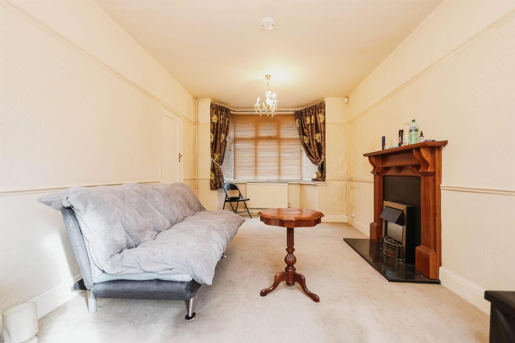 Additional image 8 of Barnford Crescent, Oldbury