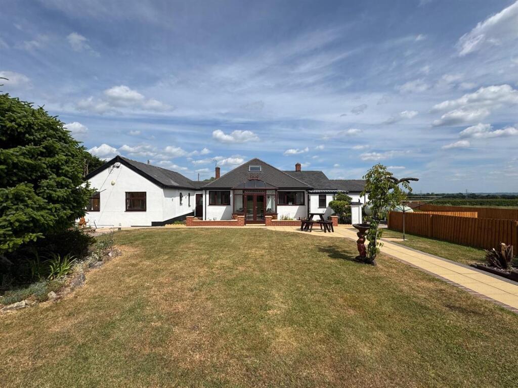 Additional image 24 of Wiggins Hill Road, Wishaw, Sutton Coldfield