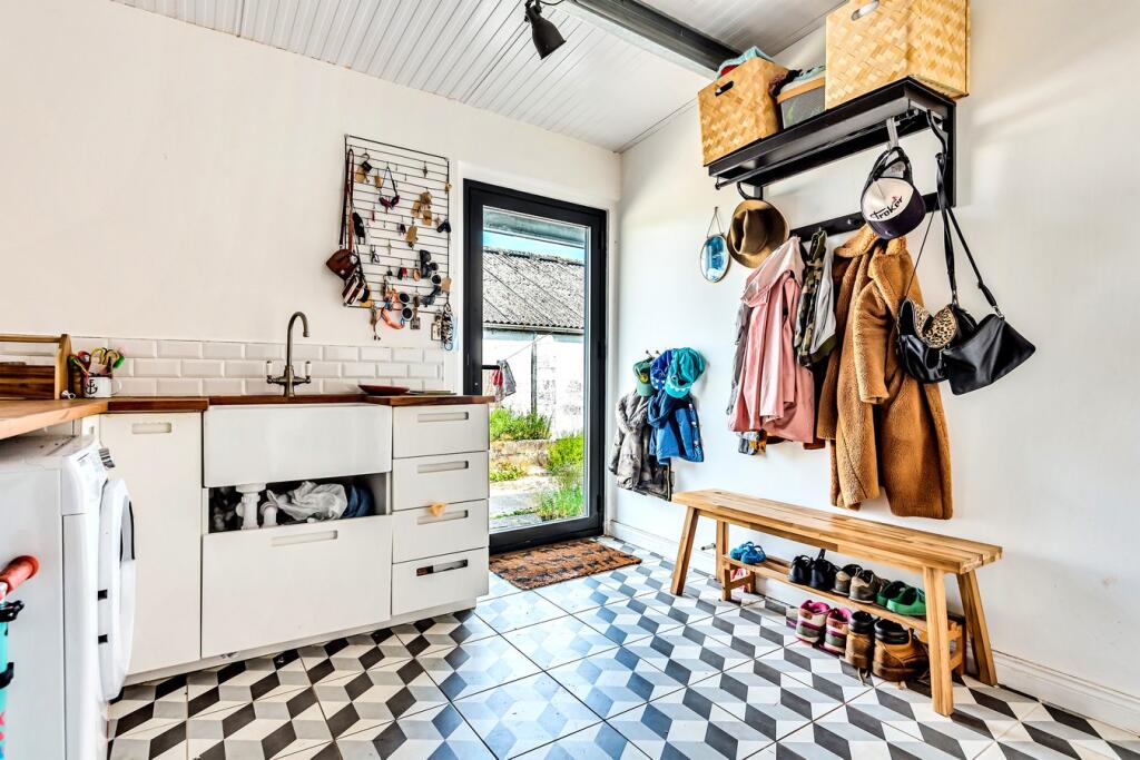 Additional image 11 of Nunney, Frome, BA11