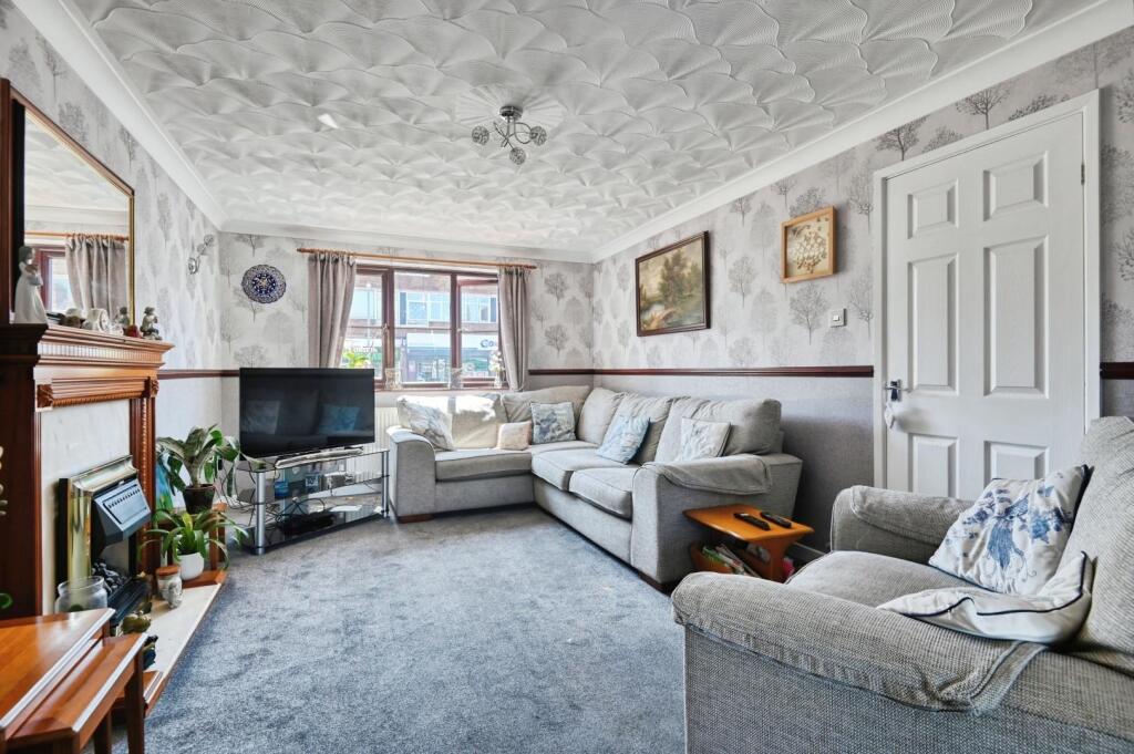 Additional image 4 of Browns Lane, Dordon, Tamworth