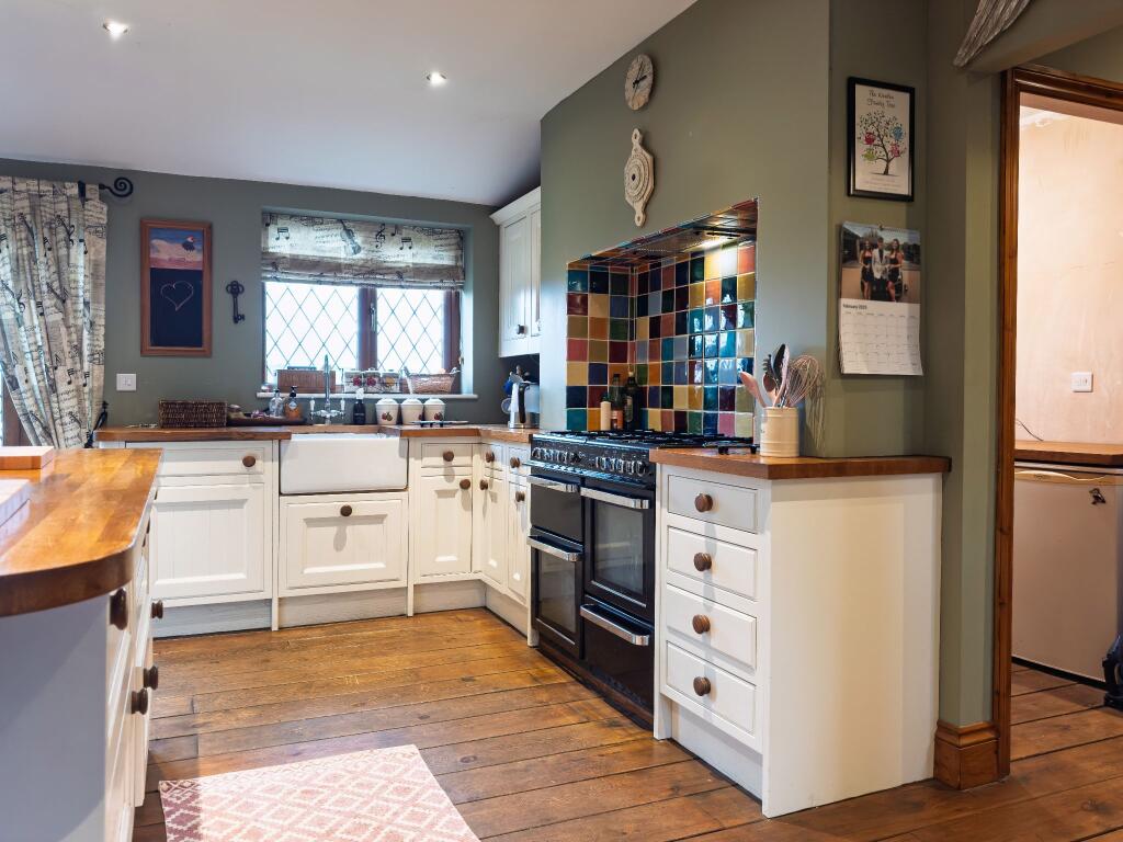 Additional image 7 of The Old Barn, Wyke Lane, Bradford, BD12 7ED