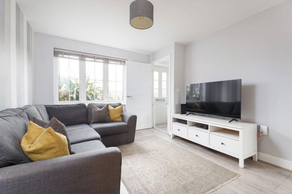 Additional image 8 of Brompton Drive, Bradford, BD10 0DW