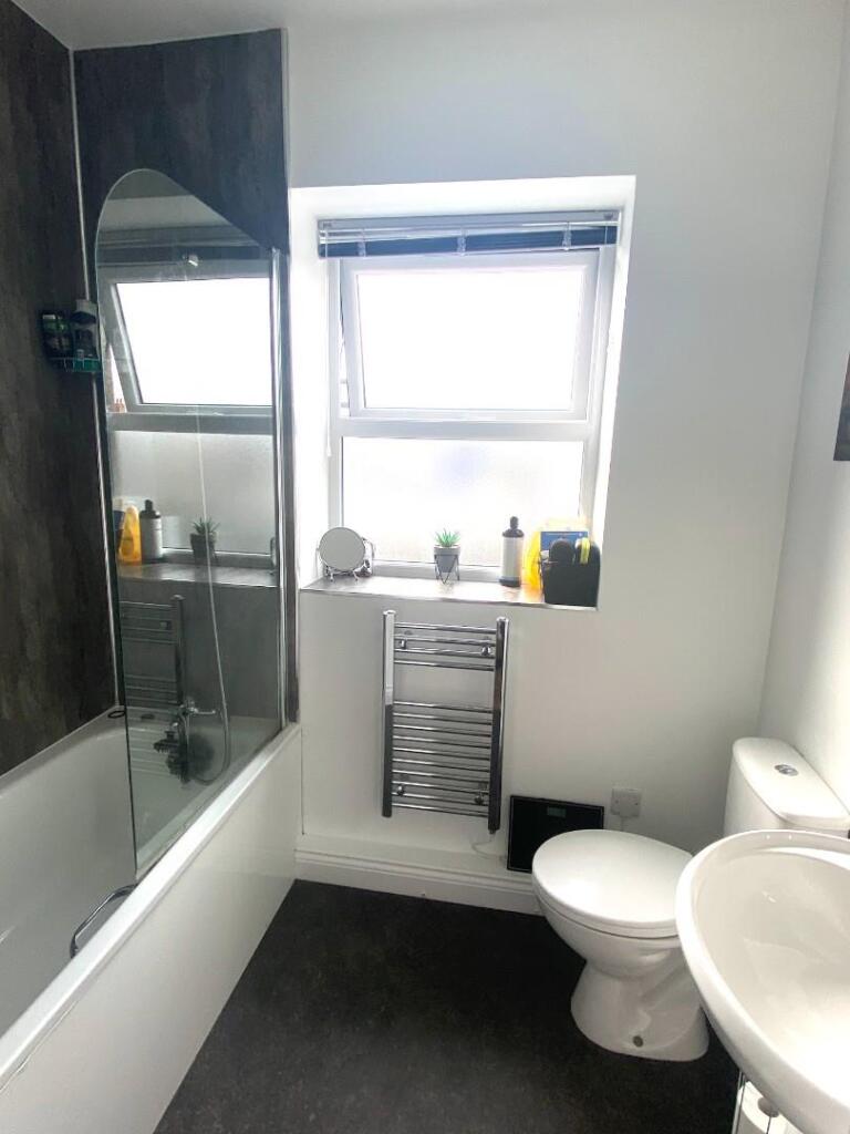 Additional image 9 of Back Lane, Street