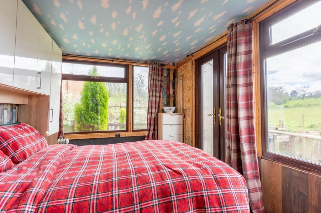 Additional image 17 of Rear Cottages, Alvechurch, B48