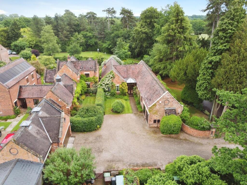 Additional image 30 of Longbarn, Parkfields, Arden Drive, Dorridge, Solihull