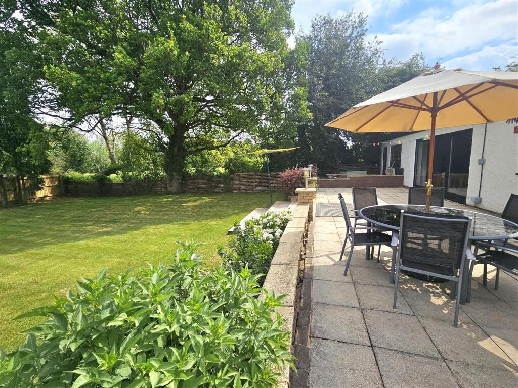 Additional image 38 of Lugtrout Lane, Catherine-De-Barnes, Solihull