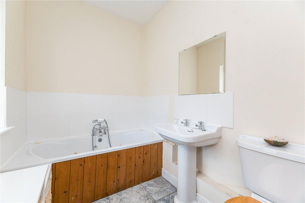 Additional image 23 of Valley Court, New Lane, Drighlington, Bradford, BD11