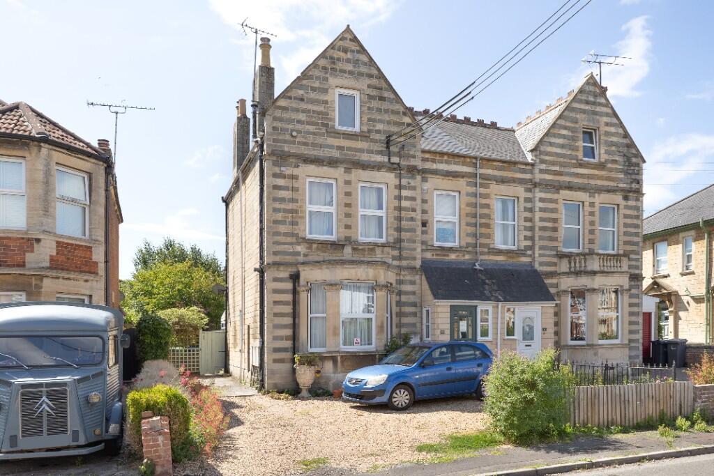 Clarendon Road, Trowbridge