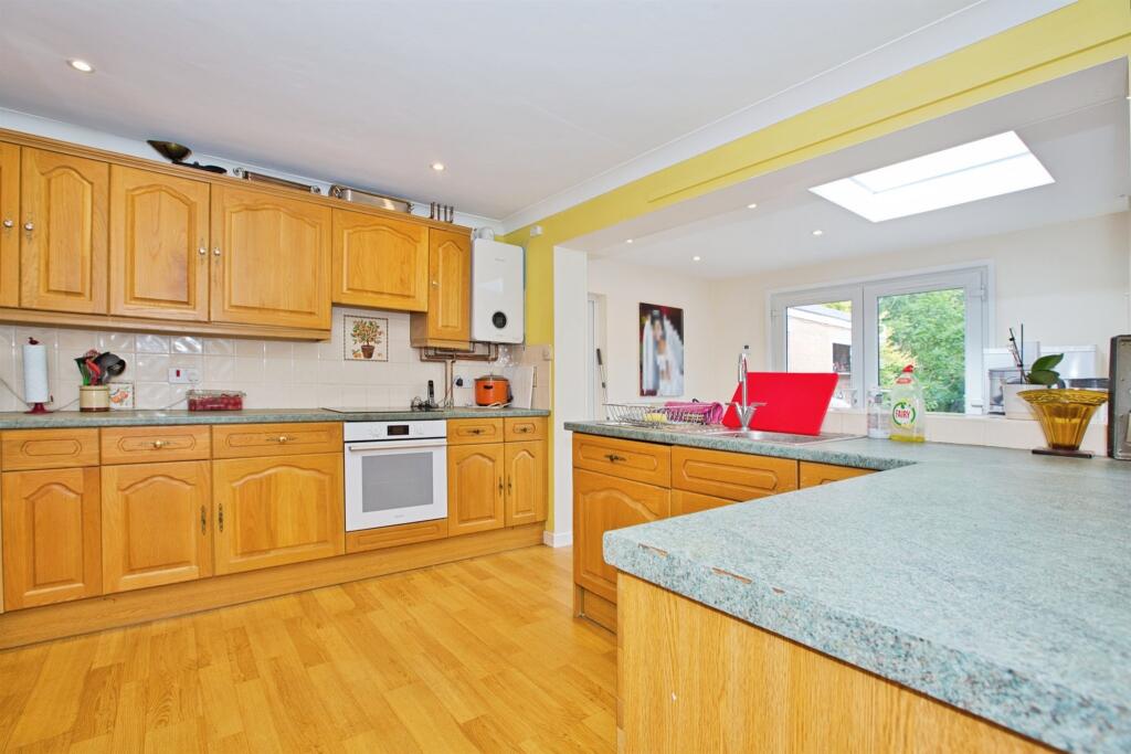 Additional image 20 of Bridle Way, Barwick, Yeovil