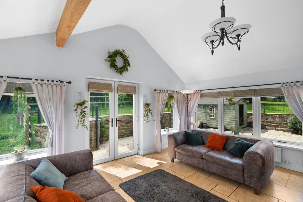 Additional image 19 of Meadow Head Lane, Darwen, BB3