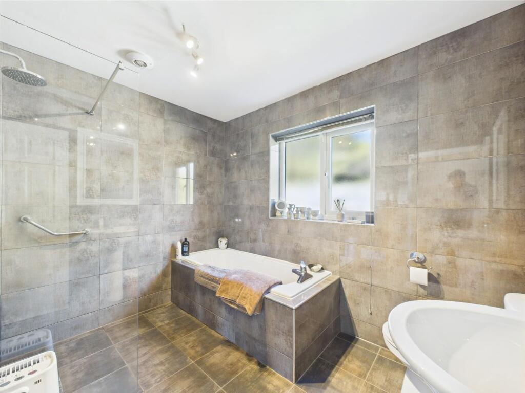 Additional image 14 of Calpin Close, Idle, Bradford