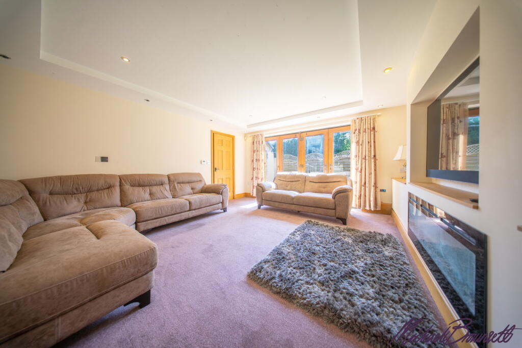 Additional image 2 of Reva Syke Road,Clayton,Bradford,BD14 6QZ