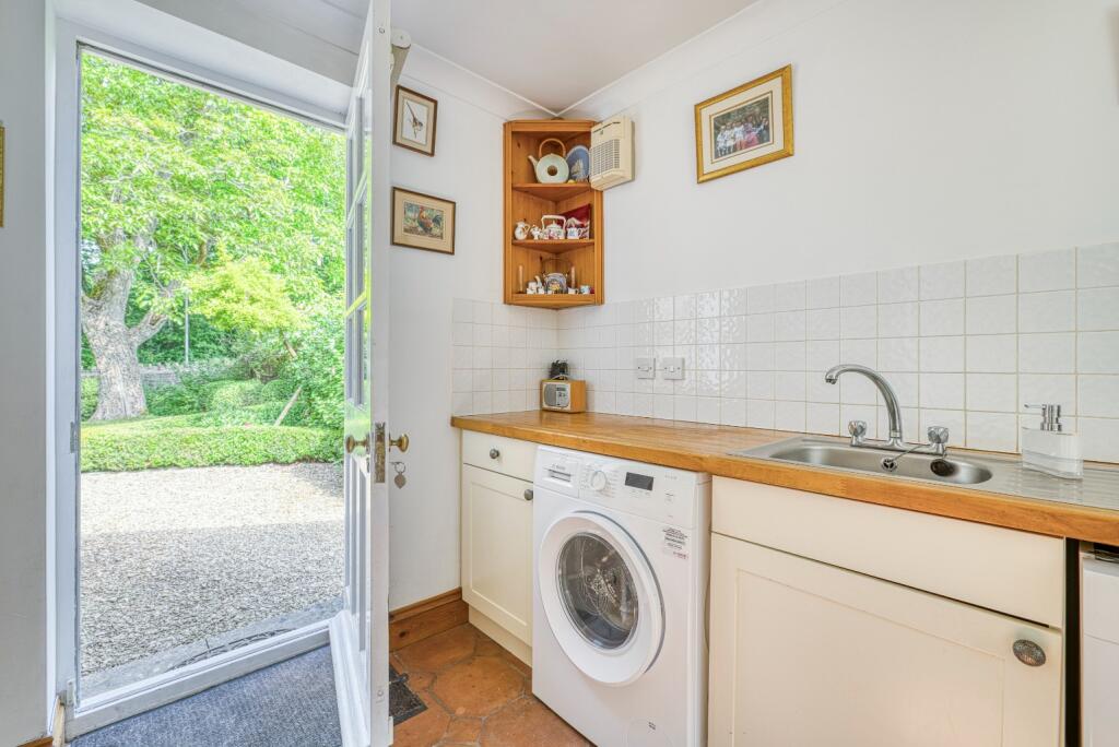 Additional image 15 of Nr. Wells