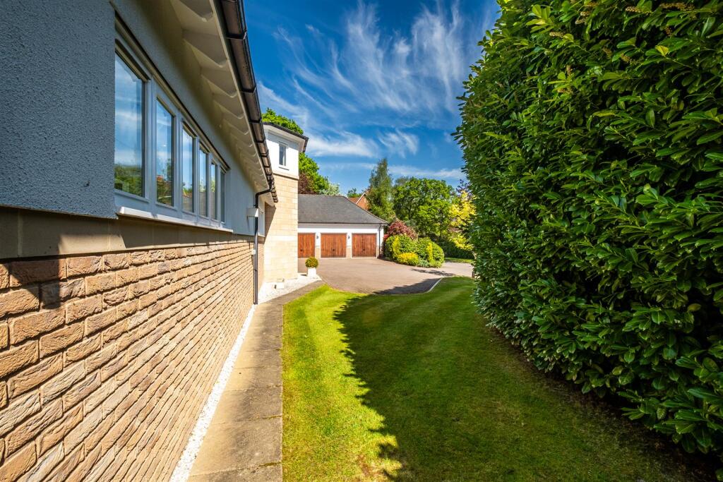 Additional image 76 of Selwyn Walk, Little Aston, Sutton Coldfield