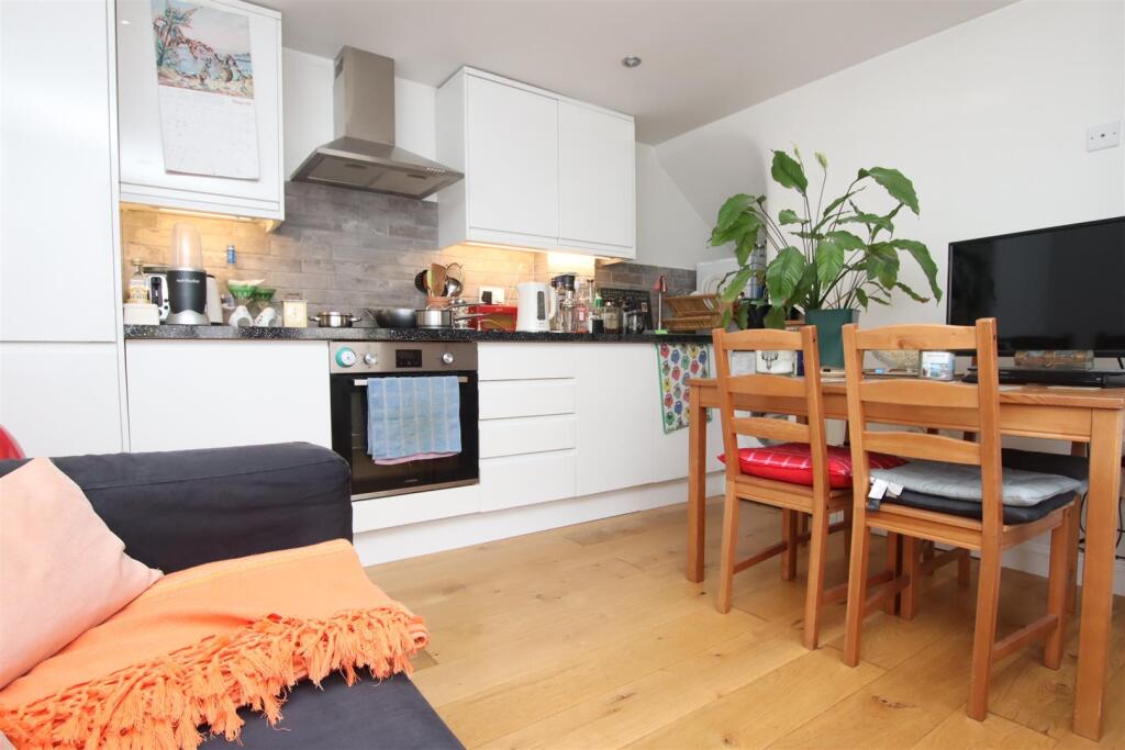 Additional image 11 of Locksbrook Road, Bath, BA1