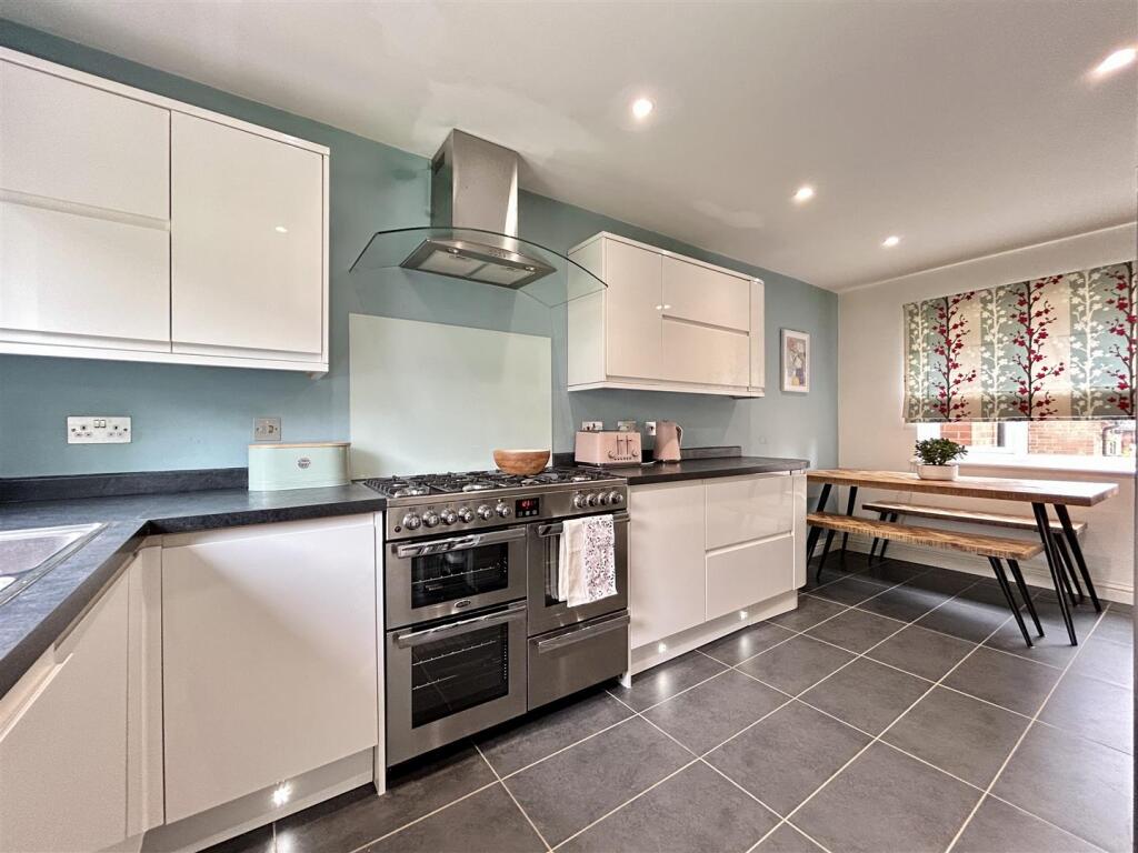 Additional image 29 of Hamilton Avenue, Halesowen