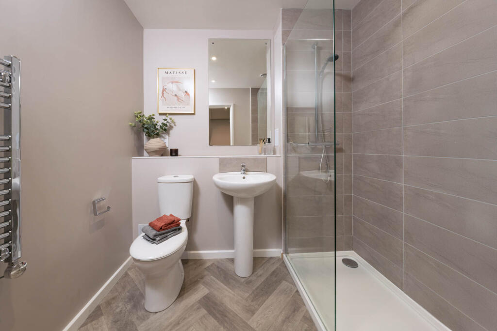 Bradford Road,
Idle,
Bradford,
BD10 8FZ