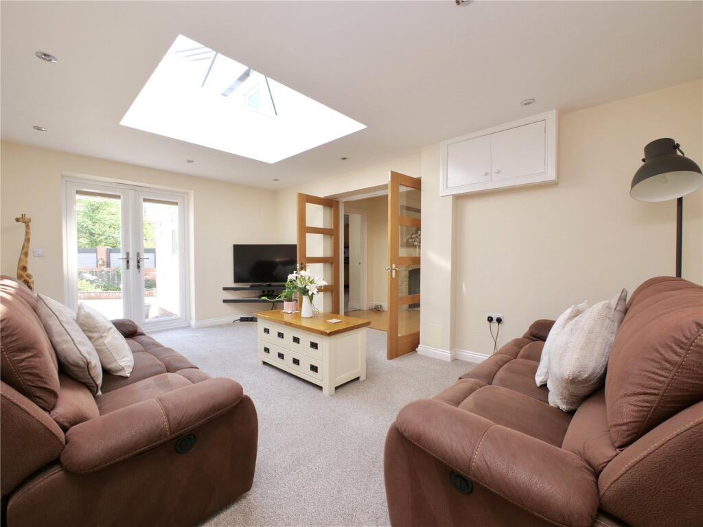 Additional image 3 of Spacious 3-4 Bedroom House With Significant Off-Street Parking & Garden
