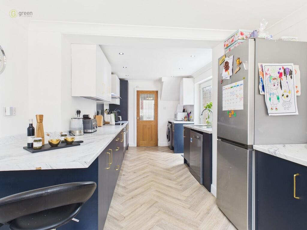 Additional image 3 of Hampton Close, Perrycrofts