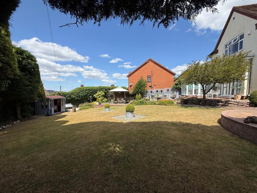 Additional image 37 of Summit Gardens, Halesowen