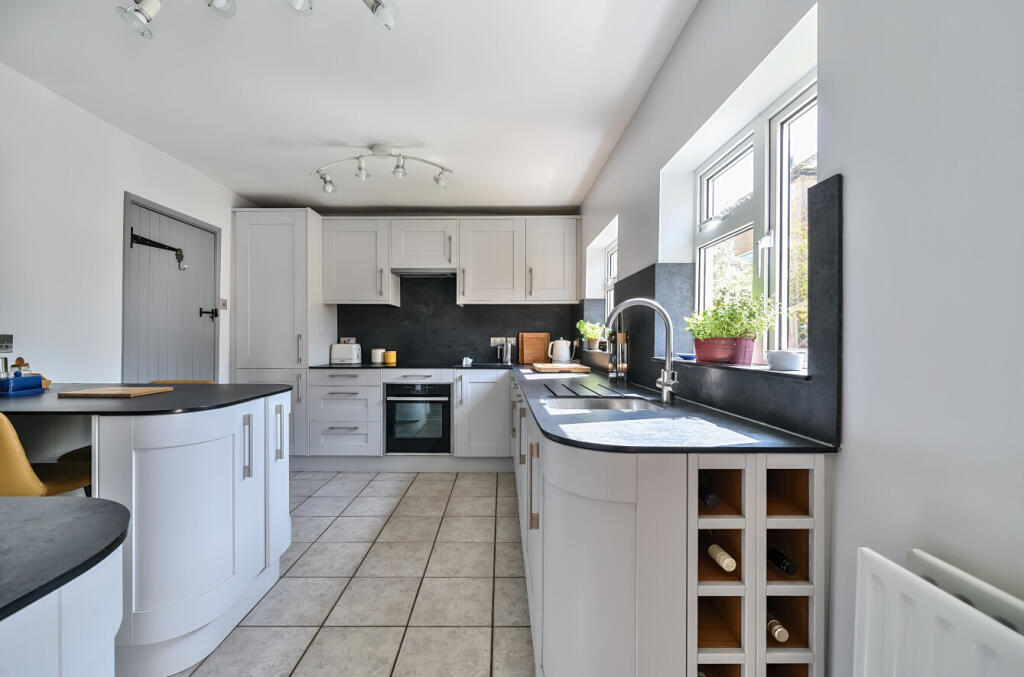 Additional image 15 of Hawkeridge, Near Westbury, BA13