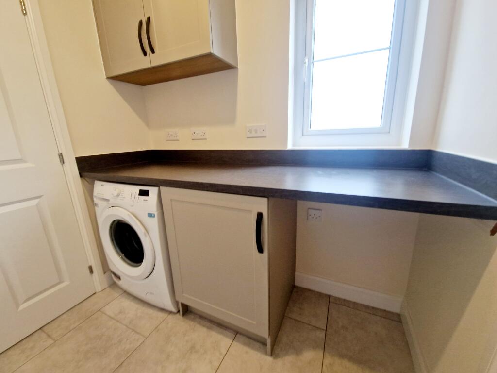 Additional image 5 of Wood Avens Close, BB2