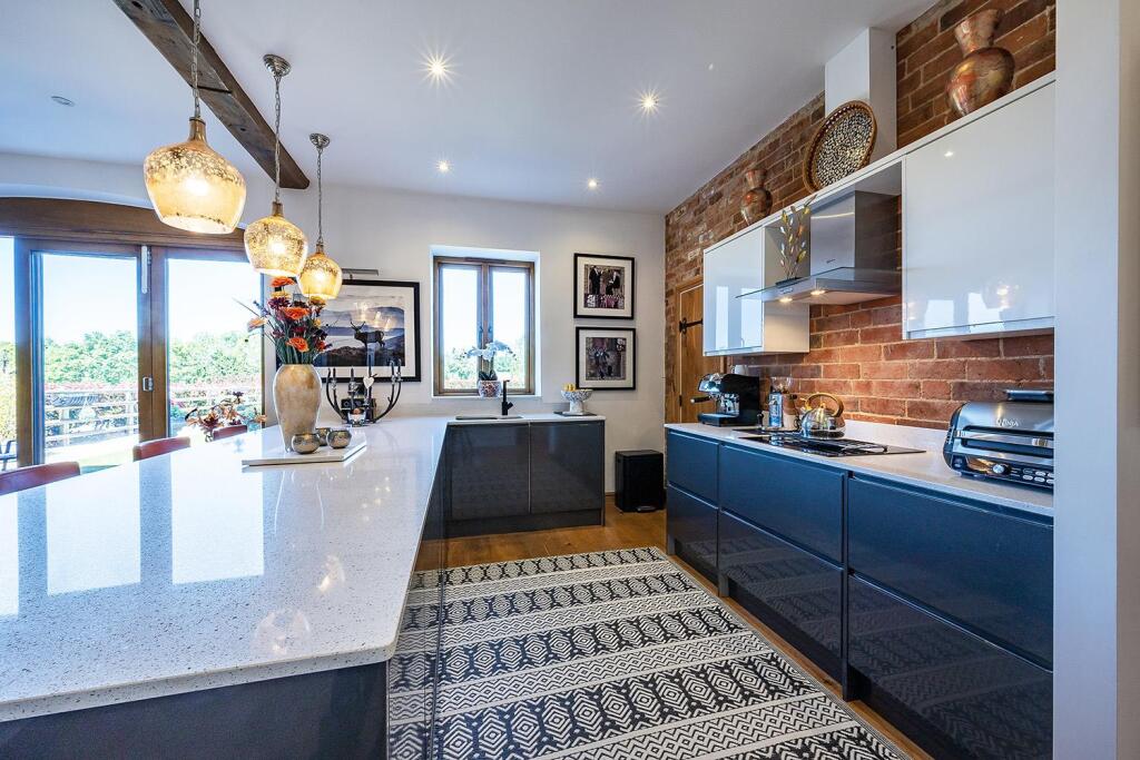 Additional image 29 of Tanworth Lane, Henley-In-Arden