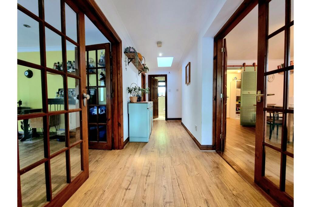 Additional image 3 of Sutton Veny, Warminster, BA12