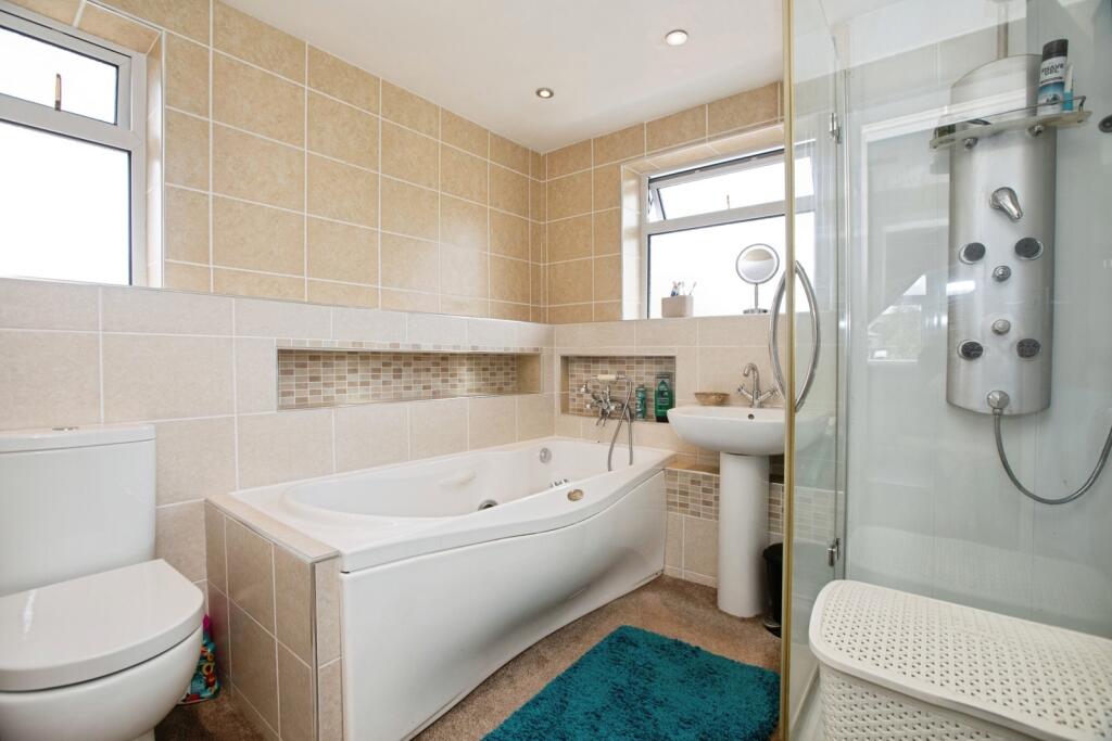 Additional image 4 of Raeburn Avenue, Burnley, Lancashire, BB11