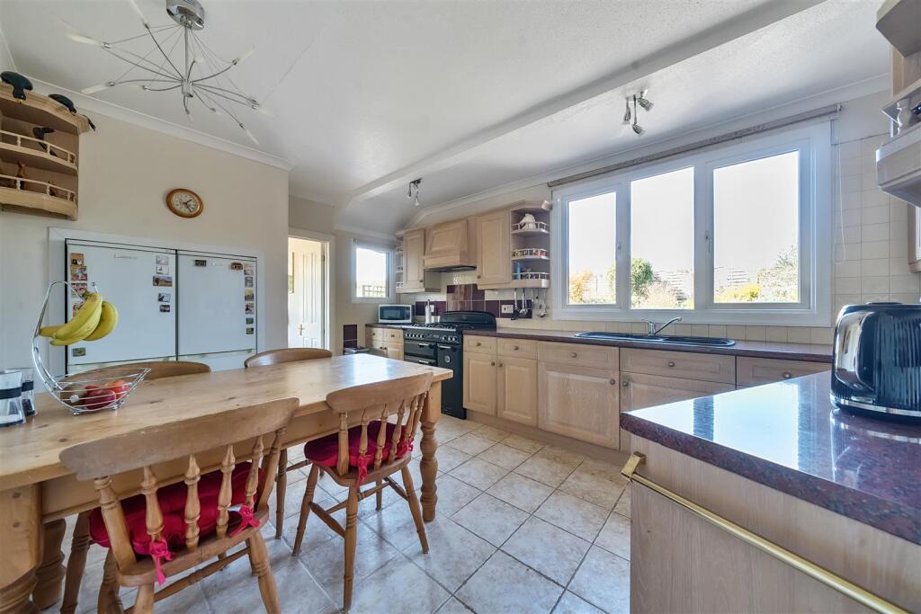 Additional image 5 of Coppitts Hill, Yeovil, Somerset