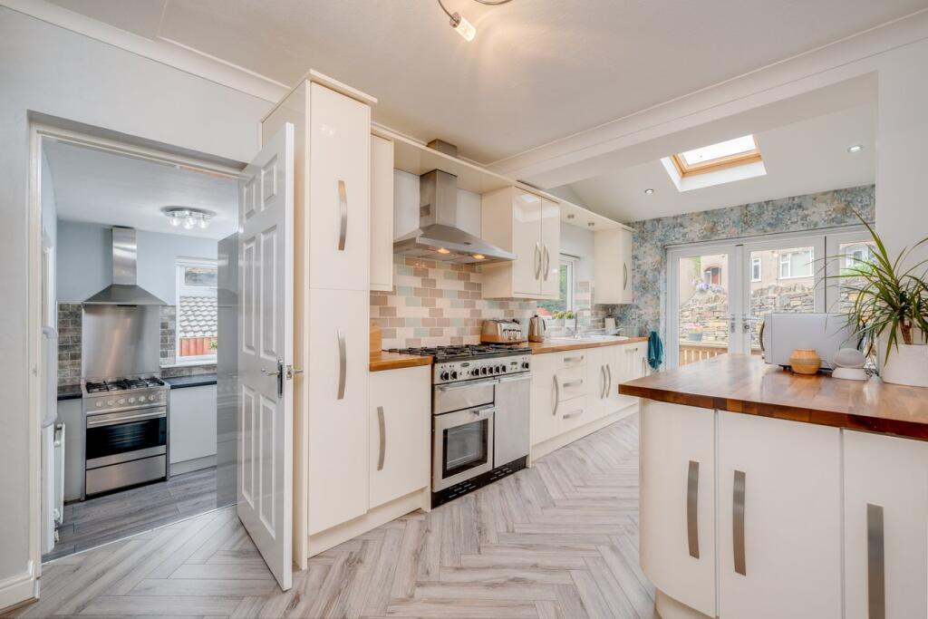 Additional image 21 of Bankfield Road, Nab Wood, Shipley, BD18