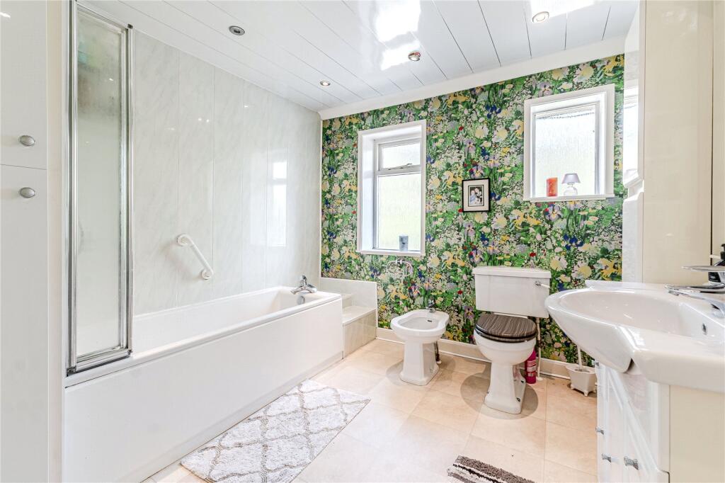 Additional image 7 of Station Road, Esholt, Shipley