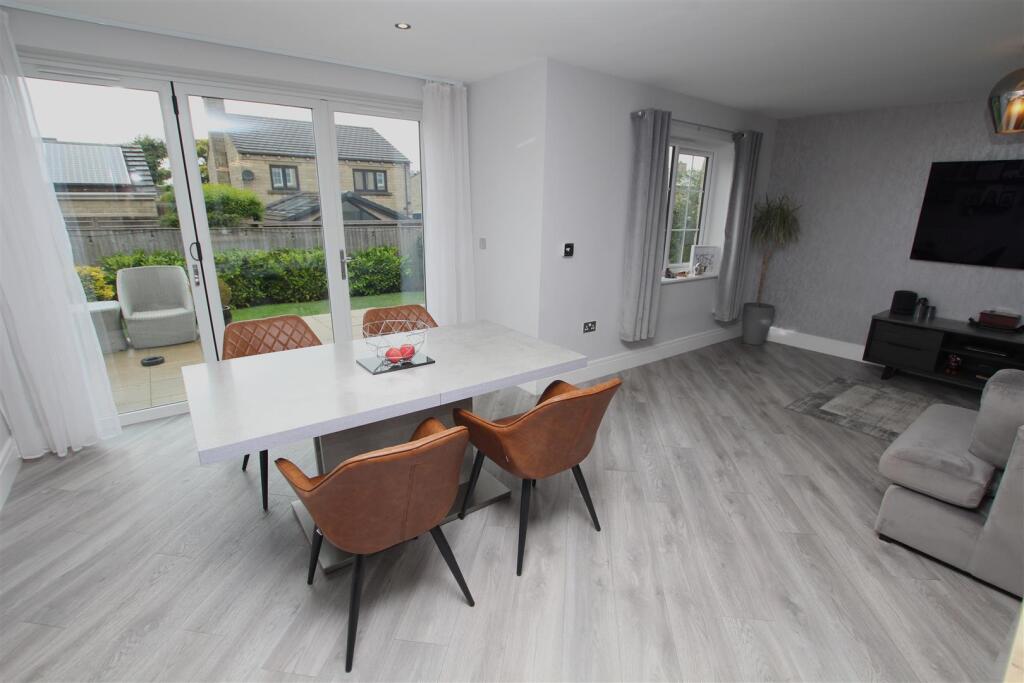 Additional image 22 of Sandhill Fold, Idle, Bradford