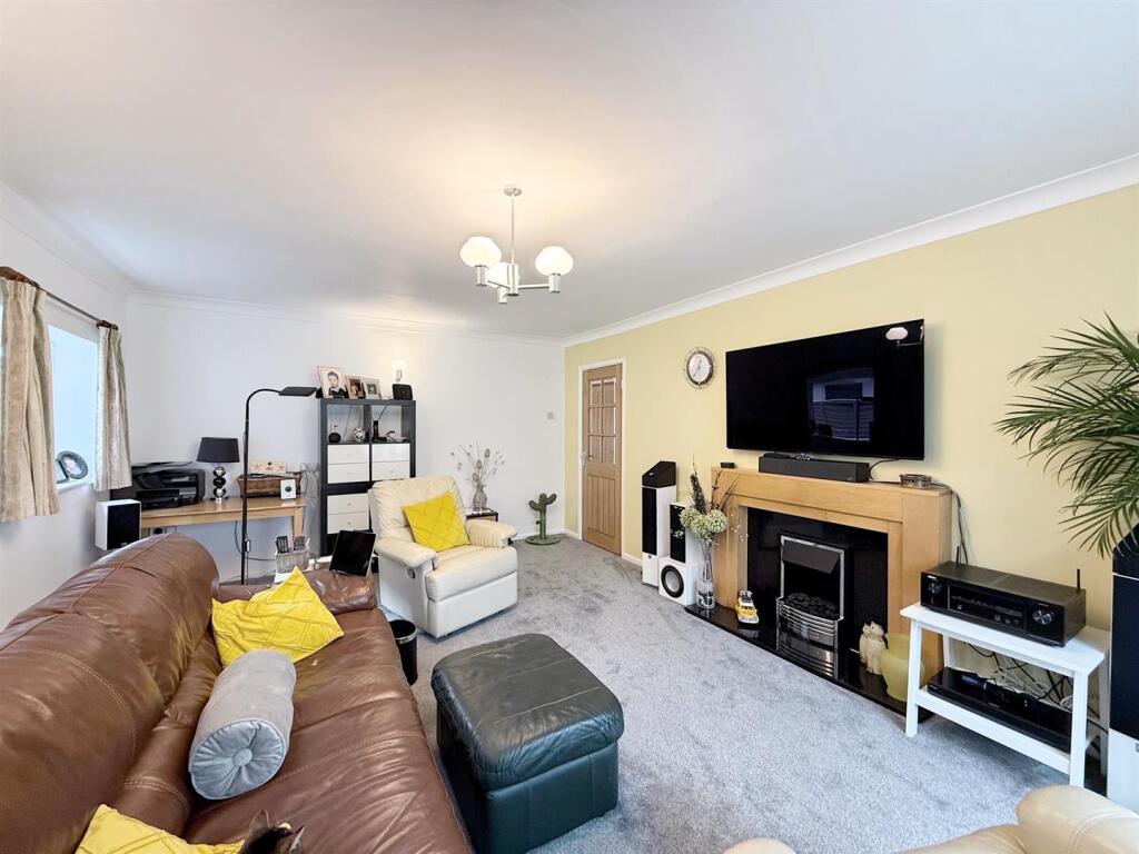 Additional image 6 of Redlands Way, Streetly